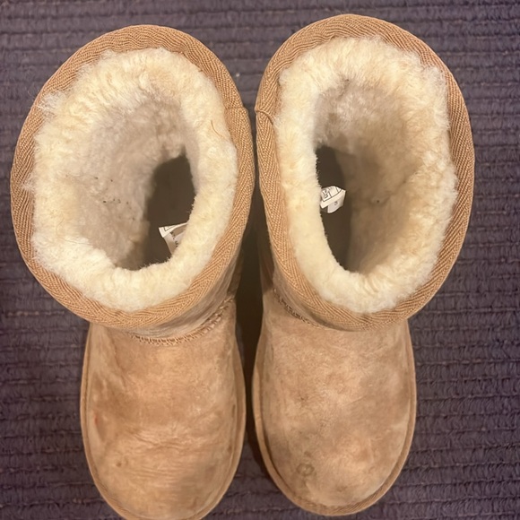 Ugg classic short water resistant genuine shearling boot   size 13 - Picture 2 of 8